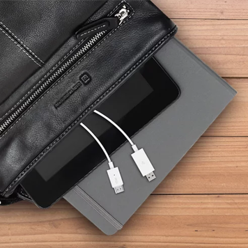 EZCast Compact CS2 - Compatibile con protocolli AirPlay, Chromecast, Miracast, DLNA EzCast - 2